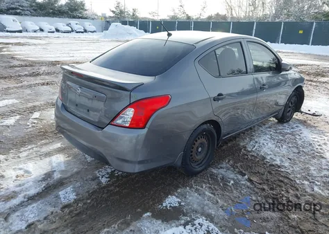 2017 Nissan Versa 1.6 S+ z USA, uszkodzony, nr VIN 3N1CN7AP4HL849231